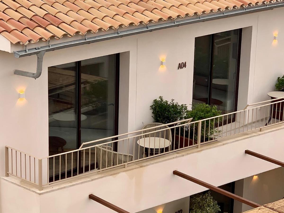 Ynaira Hotel & Spa Ariany Exterior foto